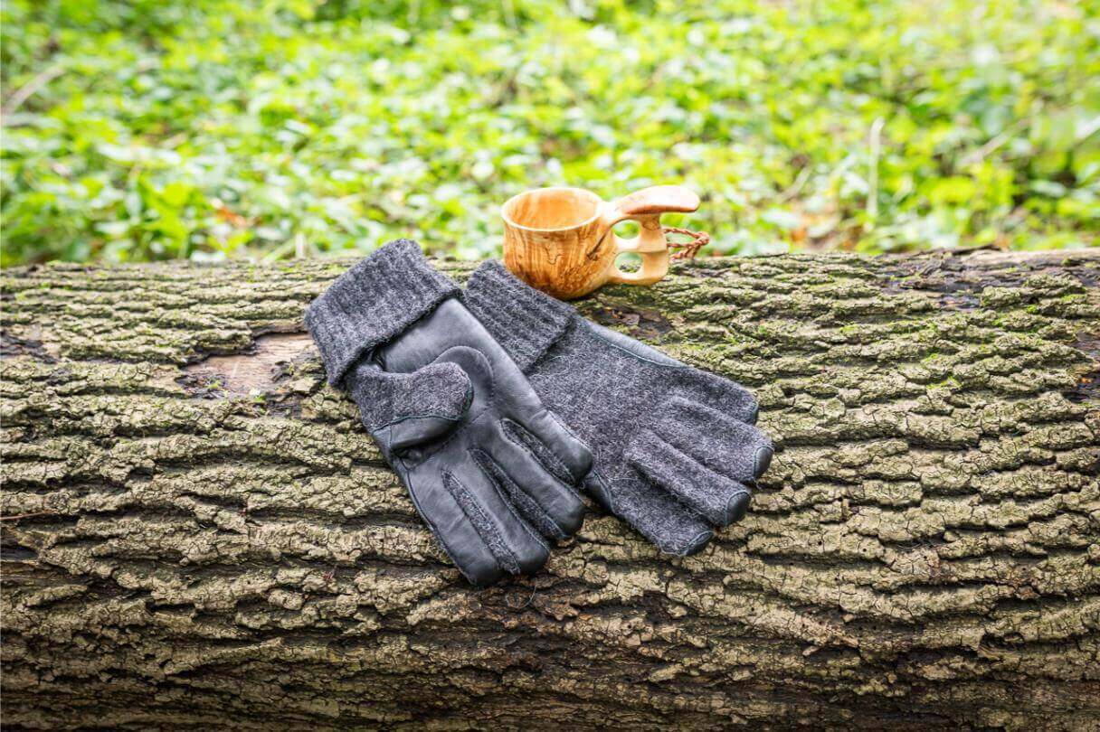 Vlněné prstové rukavice Dachstein s kůží